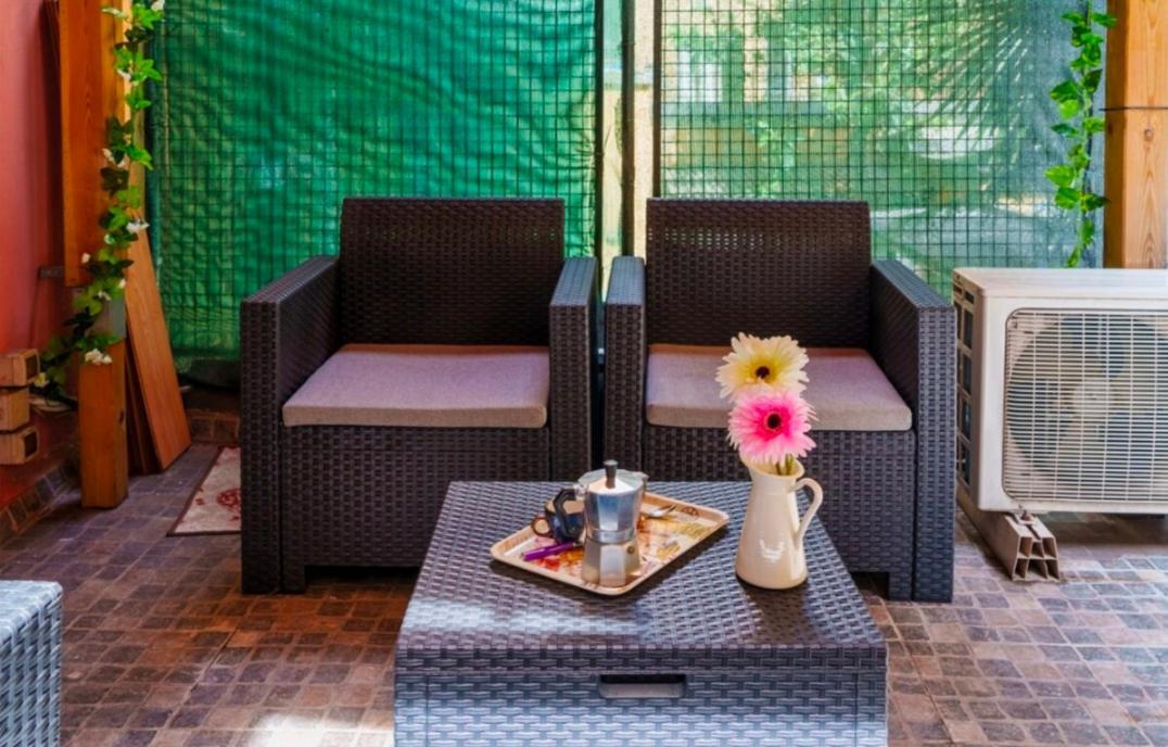 Apartment Nye Milan-fiera Life-de Montel Terme-san Siro-ippodromo-allianz Cloud-cozy Flat With Big Terrace Barbecue Mailand